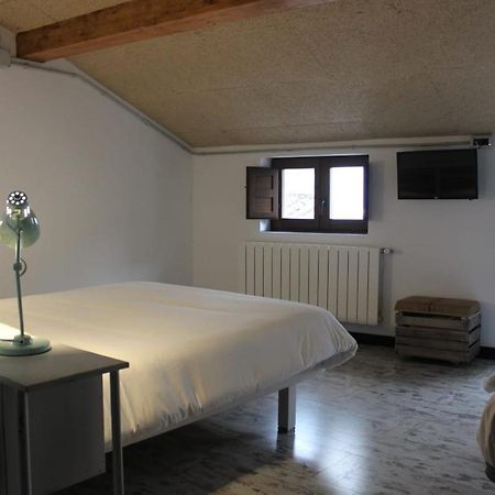 Green River Hostel Cuenca  Ngoại thất bức ảnh