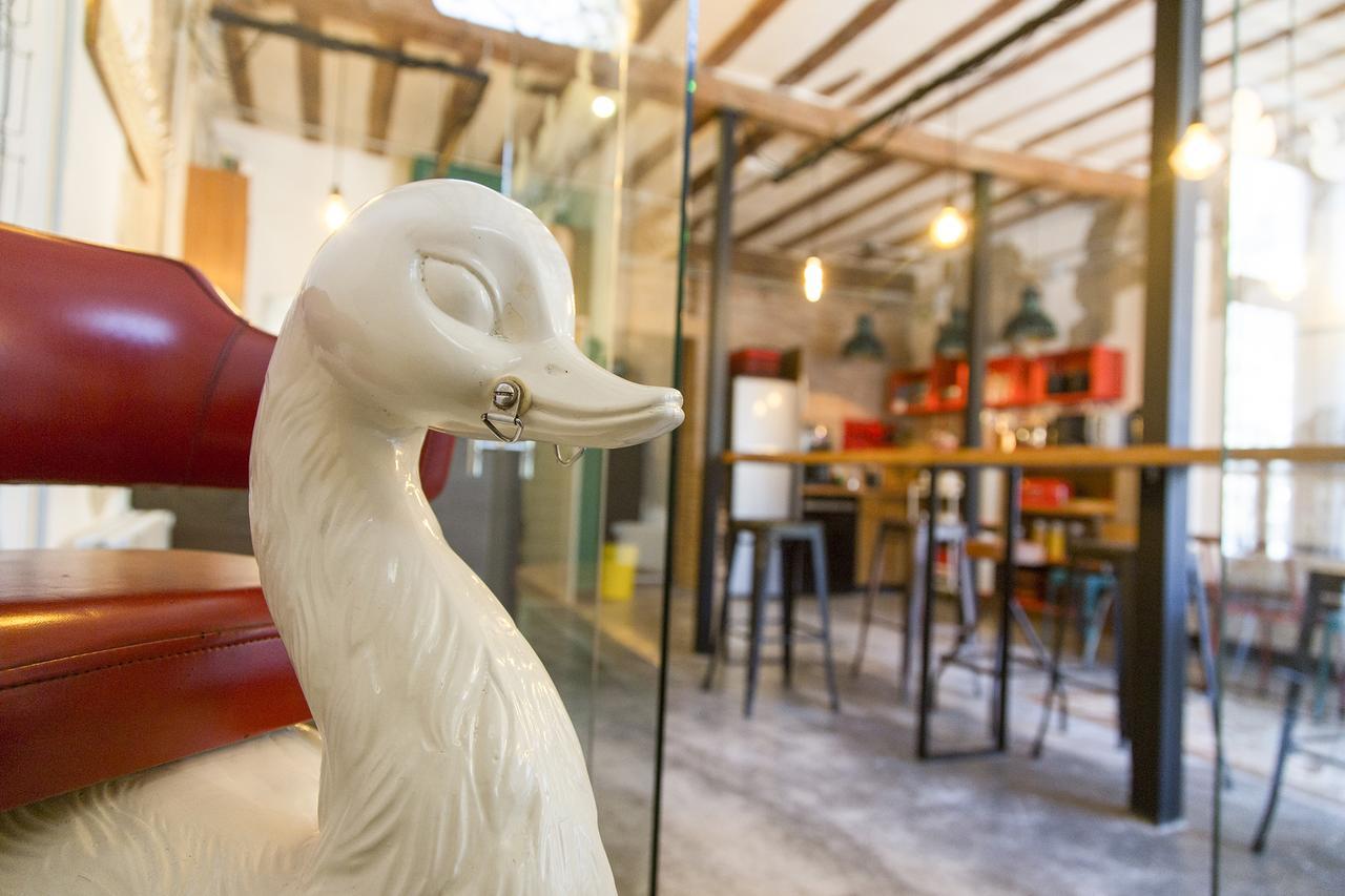 Green River Hostel Cuenca  Ngoại thất bức ảnh