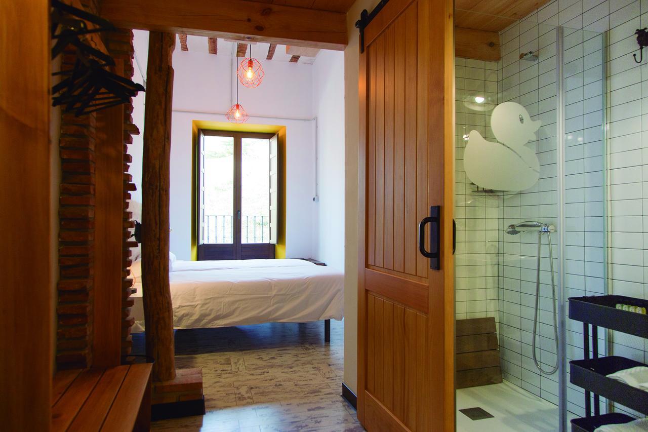 Green River Hostel Cuenca  Ngoại thất bức ảnh